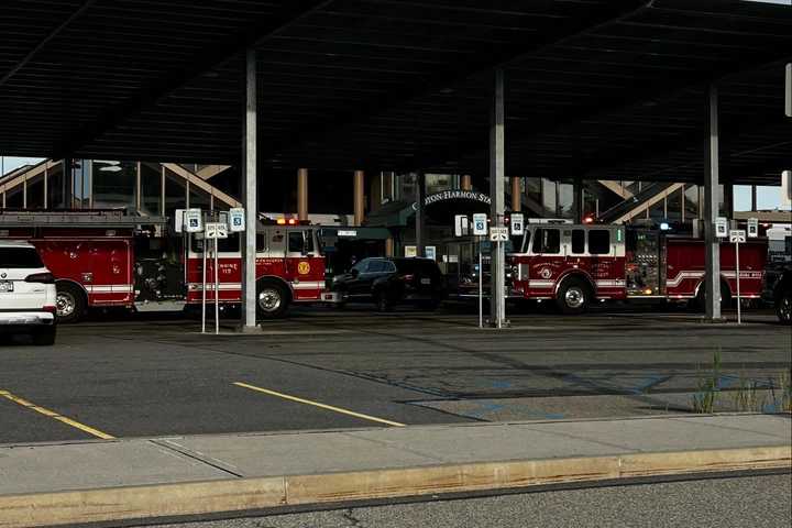 Woman Falls Onto Train Tracks At MTA Station In Hudson Valley